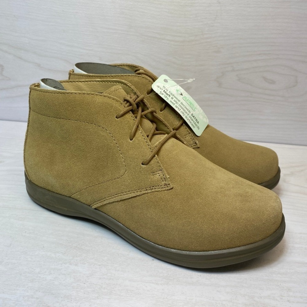 Apex Women 7.5 X-Wide Chukka Boots Suede Tan Slip Resistant A501W Comfort Work